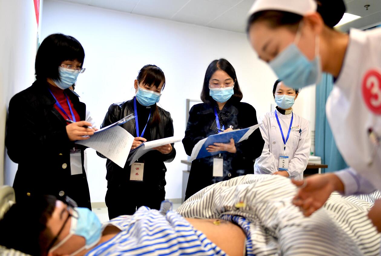 安徽亳州：中医药岗位技能“大比武”