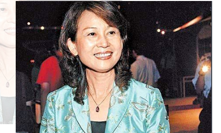 林志玲与妈妈合影，网友被腿上淤青吸引，引发猜测：被老公家暴？