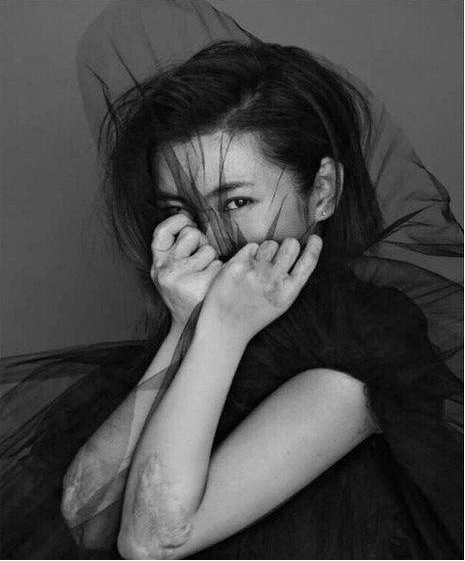 张承中为何娶了毁容的Selina后,又狠心离婚?婚礼的