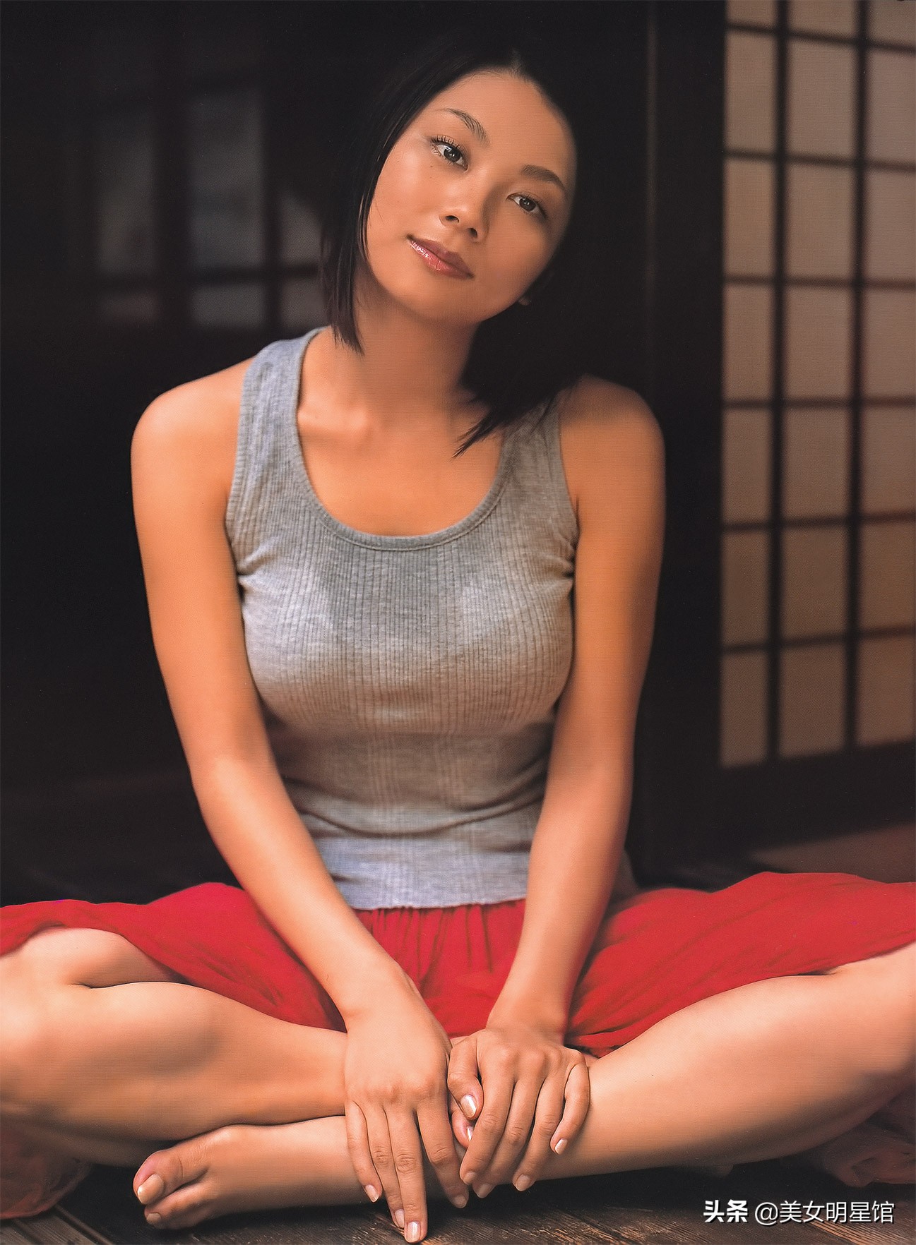 41-year-old Koike Eiko has a hot mature and elegant figure, and the Japanese sexy goddess has a taste - iNEWS