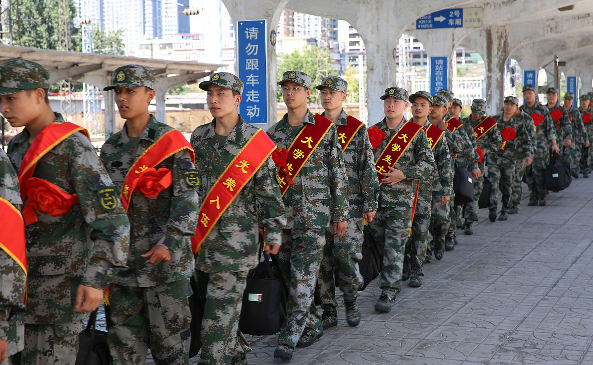 2021年春季征兵正在进行中，选什么“军兵种”更容易留部队？