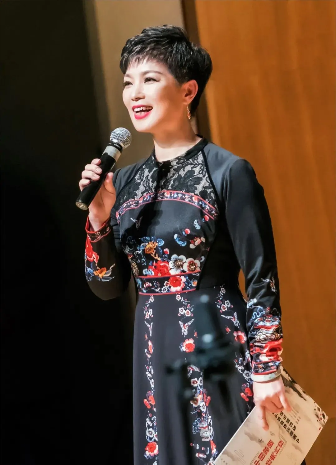 张天彤:呼唤草原与森林深处的文化记忆(图1) 张天彤:呼唤草原与森林深处的文化记忆