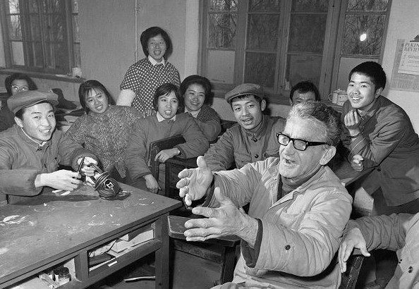 美军温纳瑞斯成战俘，被志愿军感化拒绝遣返，