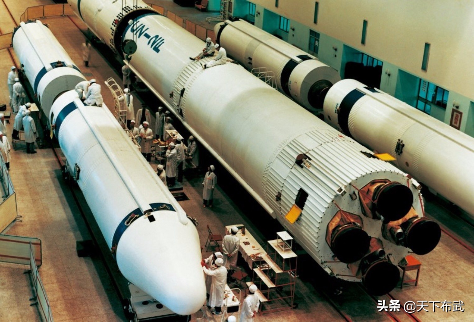 中国重型运载火箭初尝试：长征五号有何与众不同？