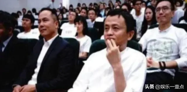 看了马云给美国捐赠的物资，不得不说马云真聪