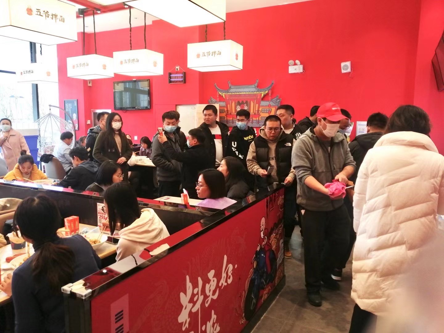 首发 | 高瓴创投首次出手餐饮，五爷拌面再获A+轮