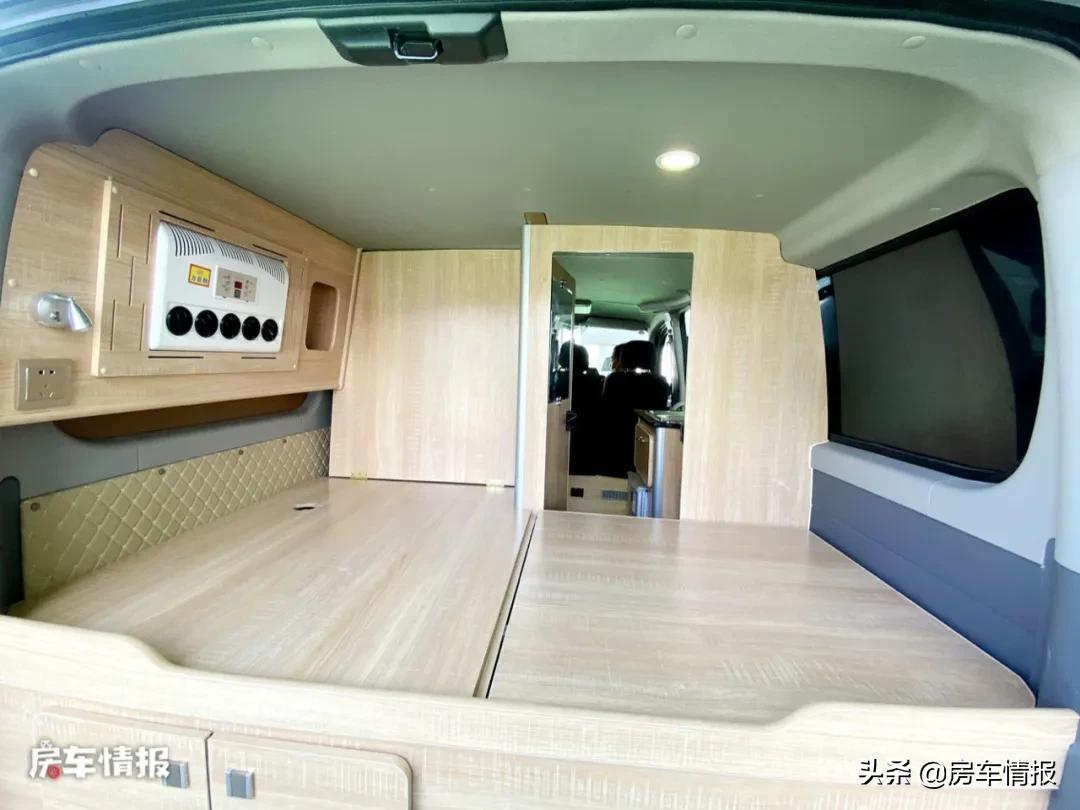 两款10万出头的热门房车,金杯海狮王挑战大通