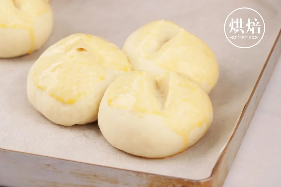土豆加入面包 快速揉出手套膜 面包放三天都不老化 神奇