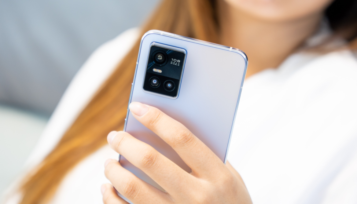 vivo S10 Pro的“品质感”不输苹果机？用图赏告诉