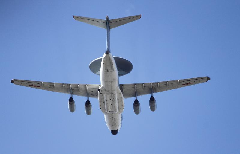 �ܿ���20�����⻮���9����һ�Ŀվ�2000���ѳ�Խ��������һ��