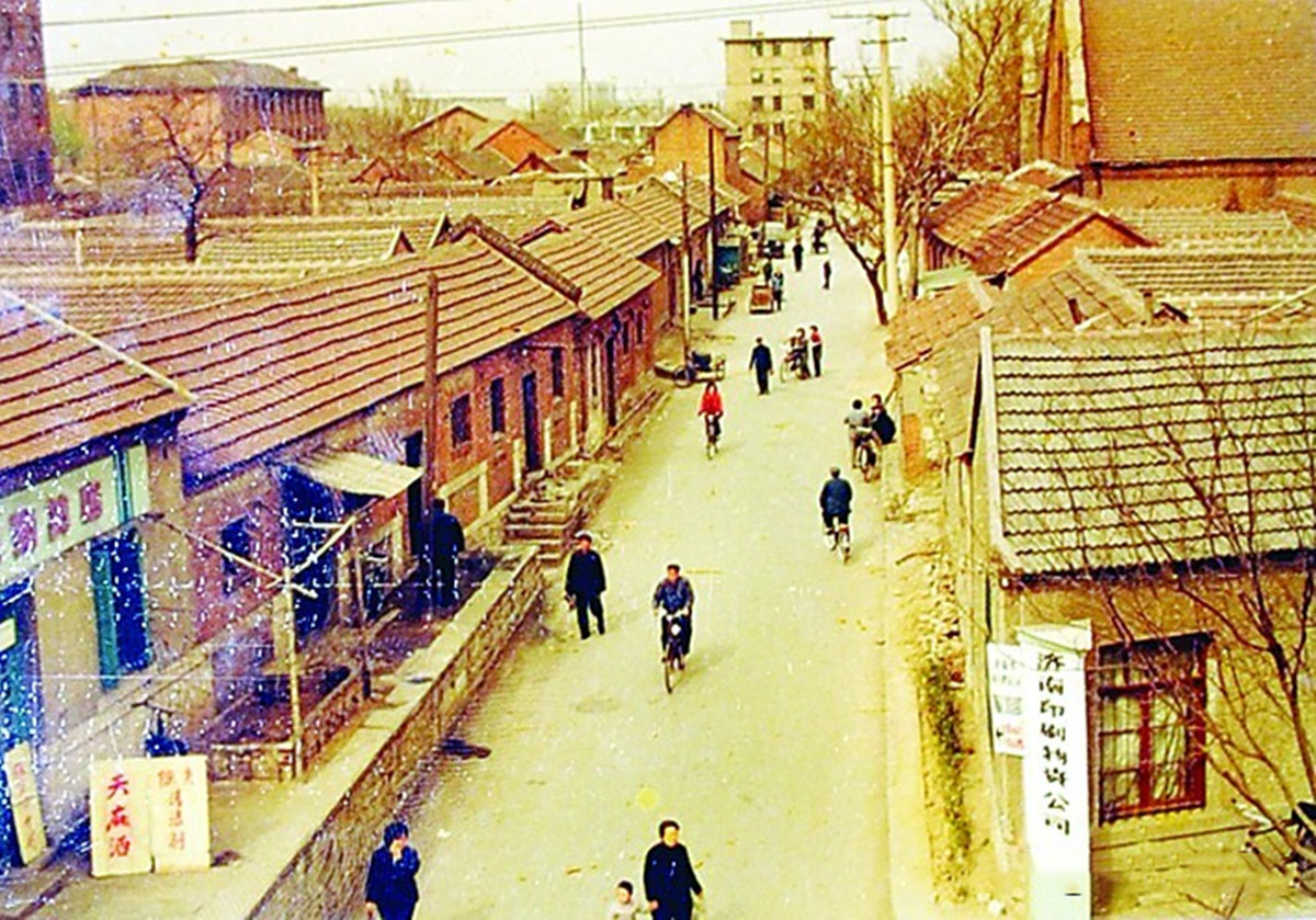 老照片80年代的济南回味记忆中的那个老泉城