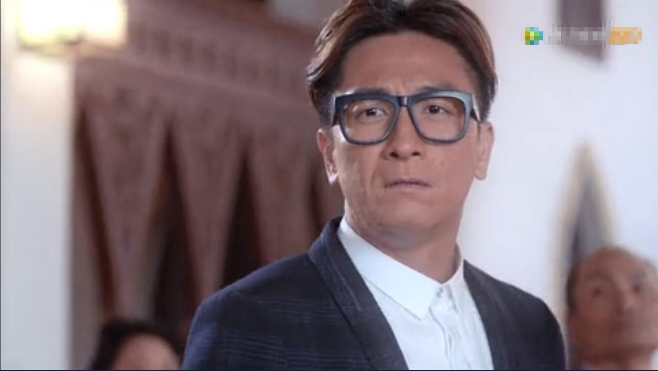 《陀枪师姐2021》被一群中年大叔大婶油腻到，港