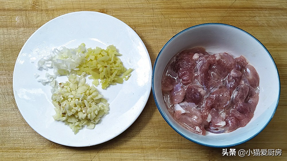 图片[6]-家常香菇炒油菜 这样做好吃 制作简单 味道清香 下饭还解腻-起舞食谱网