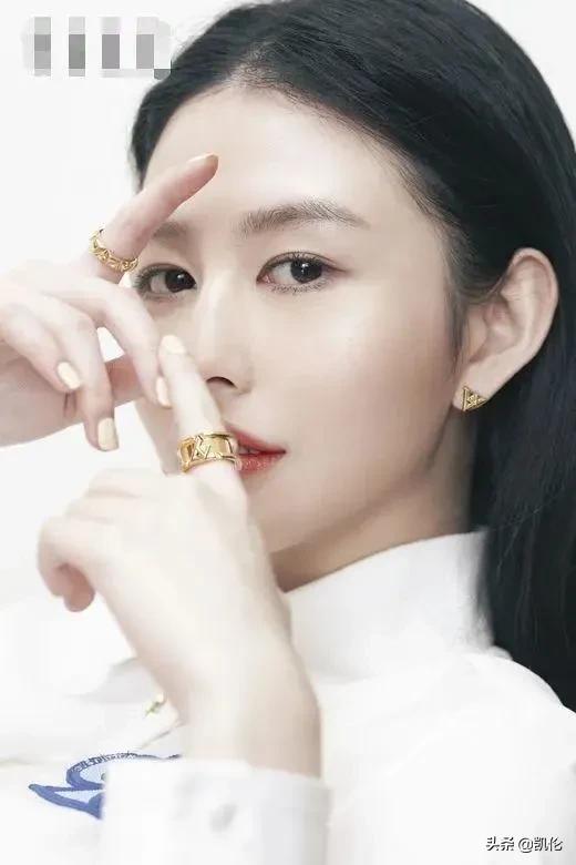 邱淑贞女儿再度登封，成熟与俏皮无缝衔接，这颜值太可了