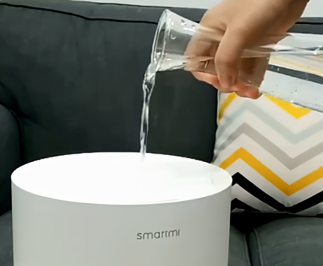 The Zhimi sterilizing humidifier is out of the box, 99 double