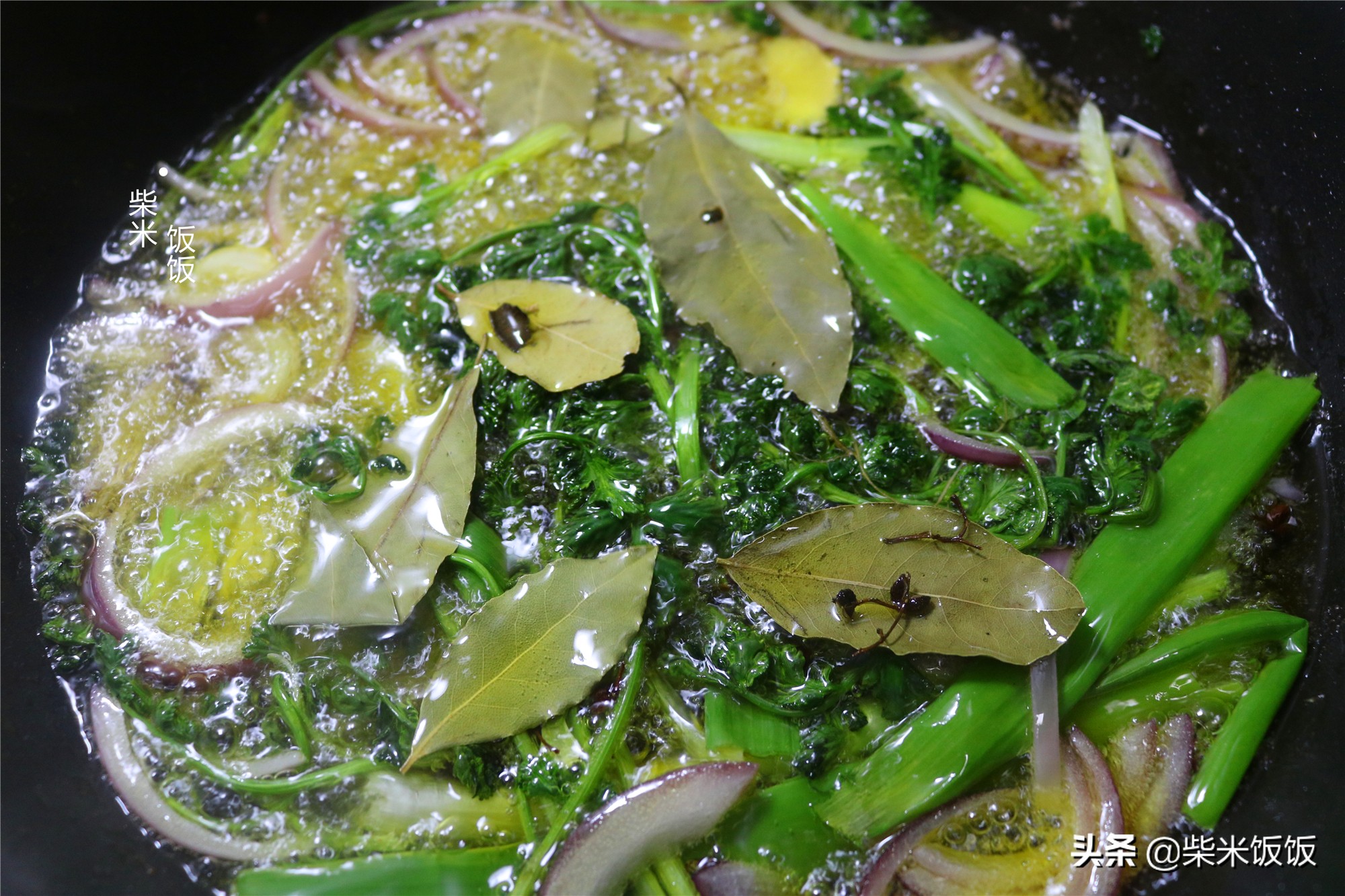 做辣椒油，我常用這8種香料，鮮香四溢，拌什麼菜都好吃