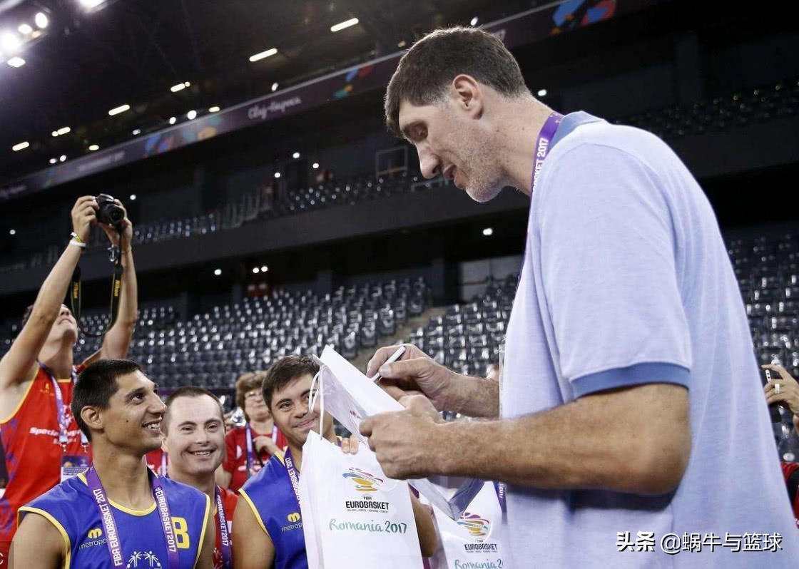 姚明除了身高一无是处？有哪些球员比姚明高，在NBA成就如何？