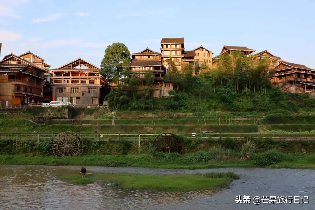 广西大山发现八个侗族村寨，村民还过着比较原始的生活，远离城市