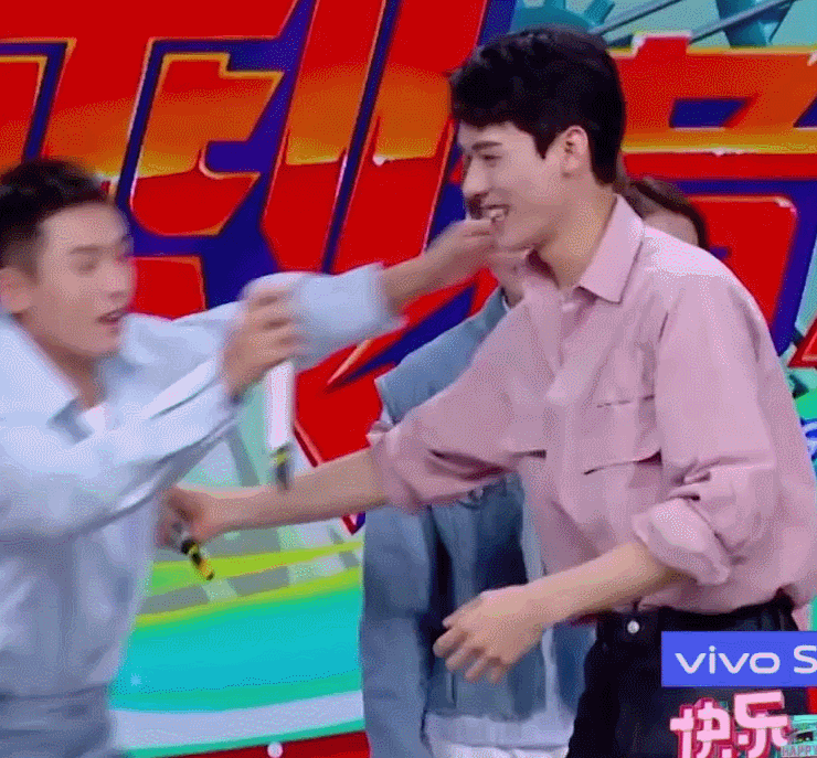 The CP pink that Gong Jun Zhangzhe vasts " billow billow is nailed " electrify was inspected, the official attestation of unprecedented