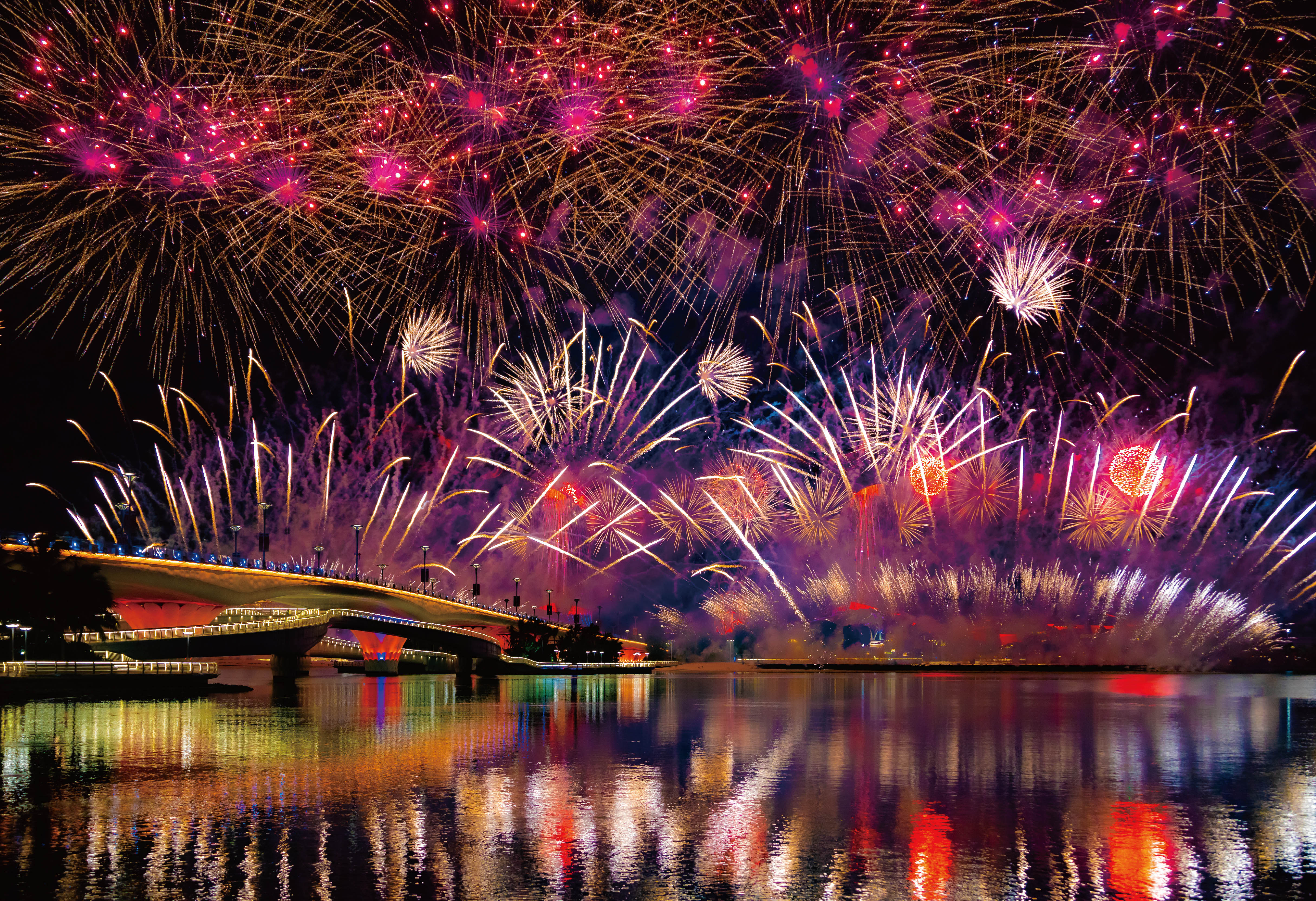 惊艳恒大海花岛光影烟花秀重温建党百年奋斗路