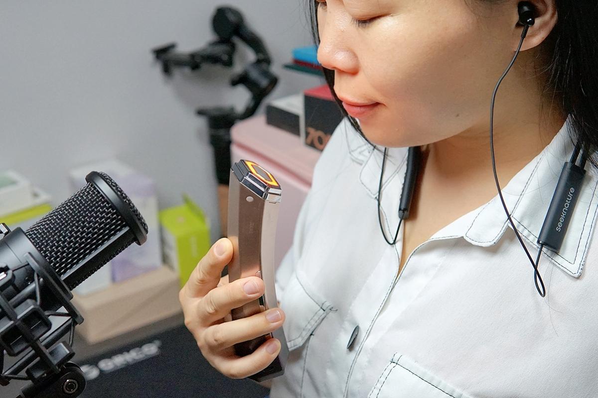 迈出主播的第一步，都是森然WH10监听耳机给的底气