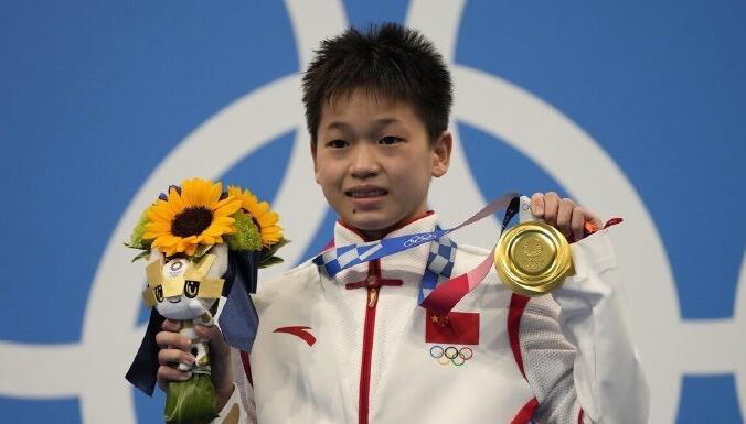 学会杨健动作！揭秘14岁全红婵天赋多强？教练：女孩子还没人跳