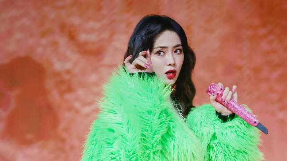 THE9 concert, 9 fairy arena exceed light, NINECHO was cried by the United States