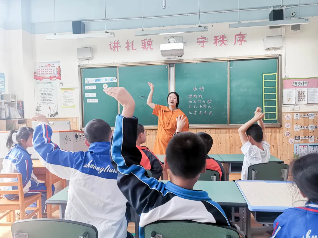 家校共育，创书香环境丨双流区特殊教育学校开展班级阅读活动