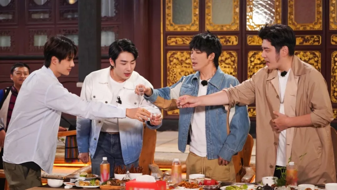 王一博成芒果新宠，新节目招商都有他，热门综