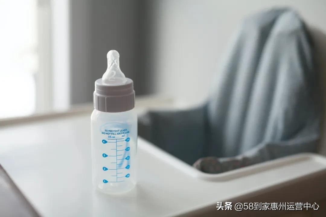 给宝宝喂奶粉时,千万避开这些情况