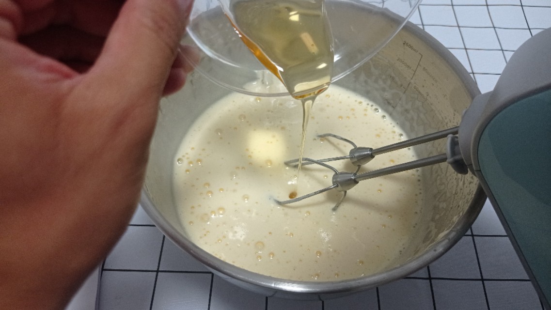 日式全蛋海绵蛋糕制作配方 低糖版更健康口感细腻松软