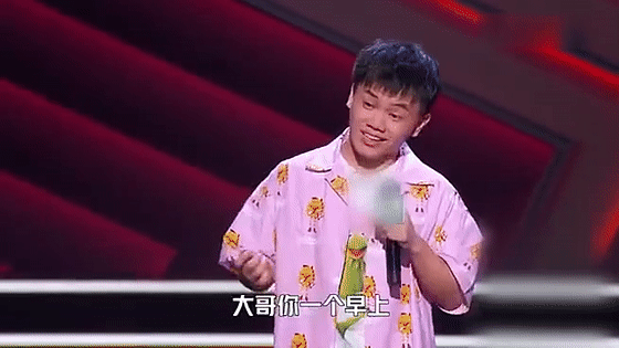 “我有病，但我不要同情！”脑瘫男孩上《脱口秀大会》，获4爆灯