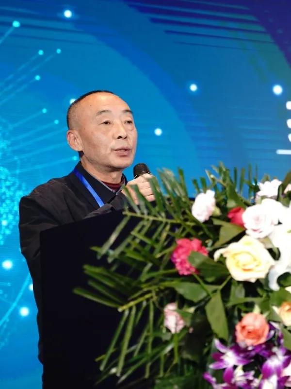 拥抱数字化变革，怡亚通构筑医药流通新格局