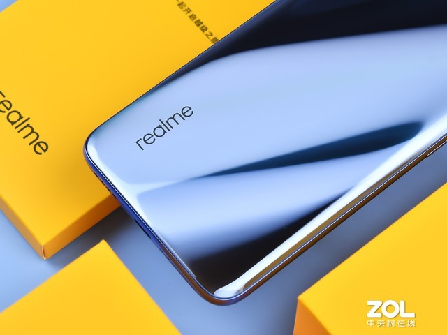 2499元起realme 真我X50全面評測，年輕人就得買這樣的5G手機(jī)