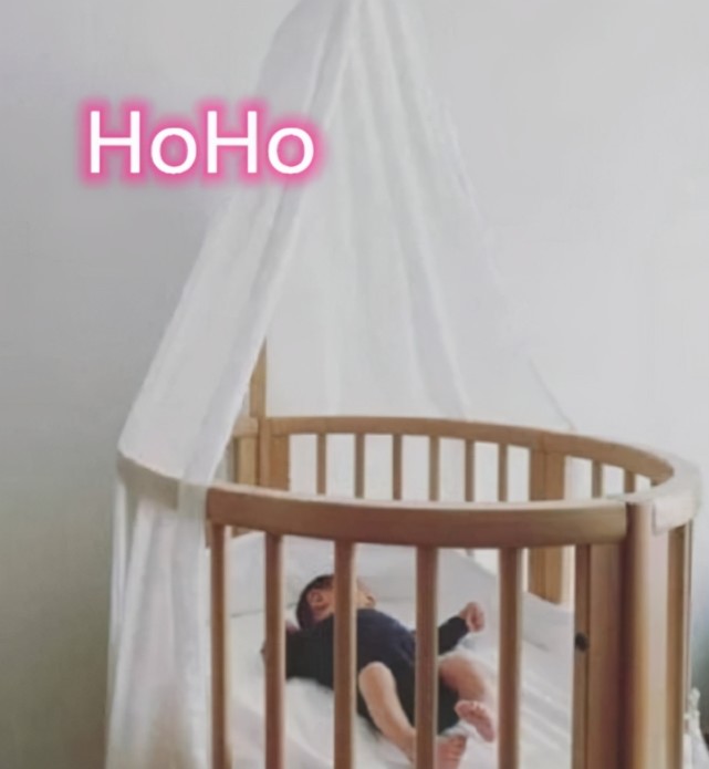 應采兒曬二胎理髮視頻，五人圍繞陣仗大，HoHo活潑好動超可愛