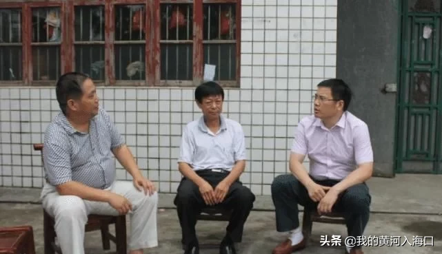 村干部工資沒(méi)有農(nóng)民工高，為什么生活水平卻比農(nóng)民高很多？