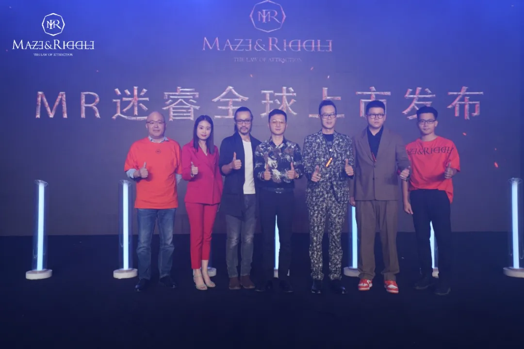 一支电子雾化器,如何撬动化妆品线下门店的生意?