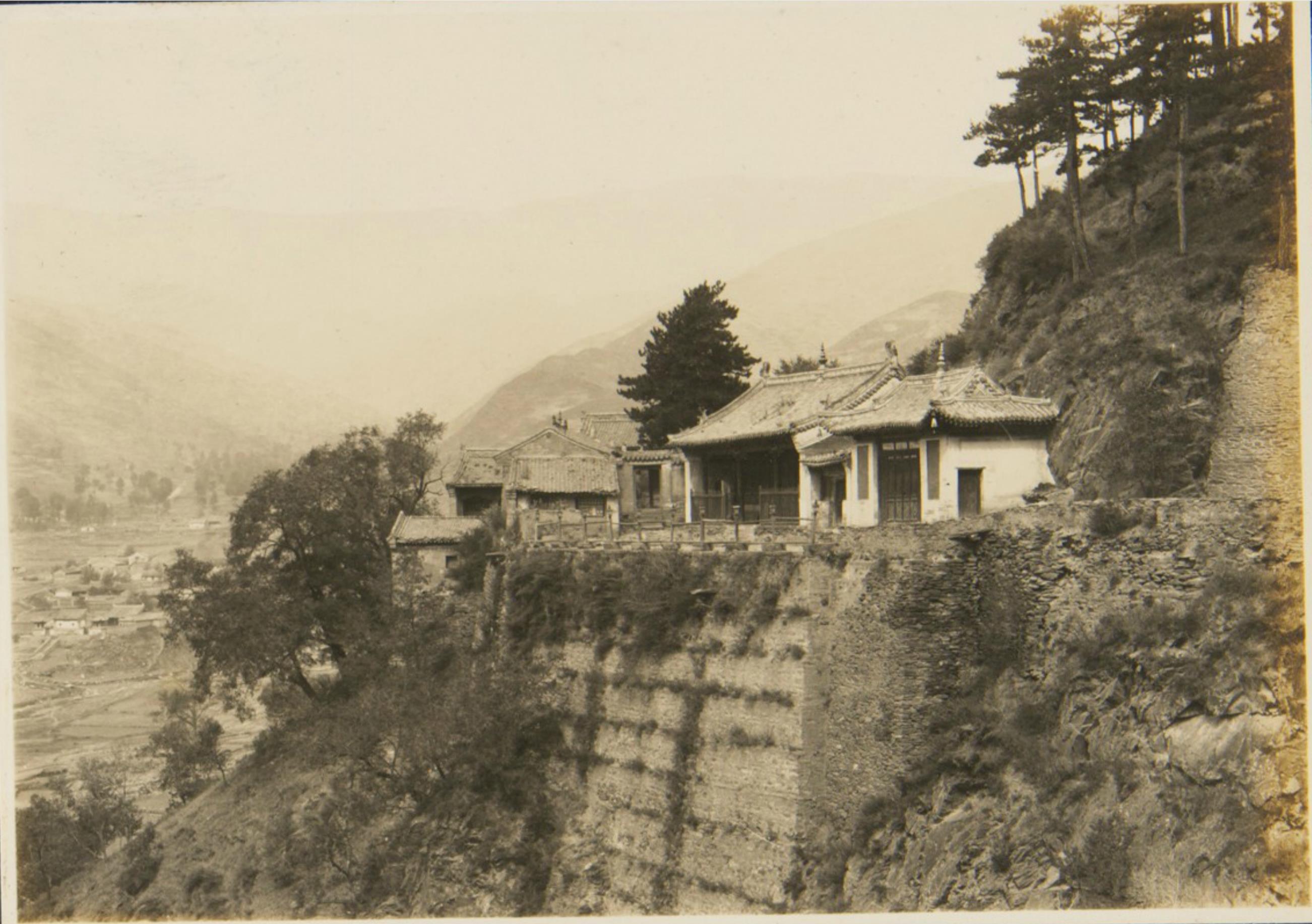 1928年五台山老照片民国时不如今日香火盛