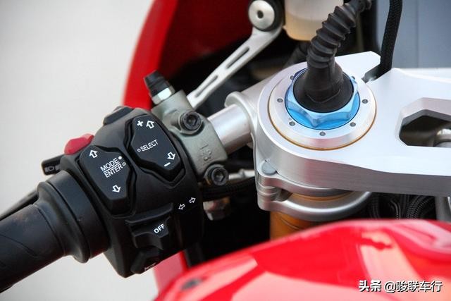 实拍2018杜卡迪V4S Panigale