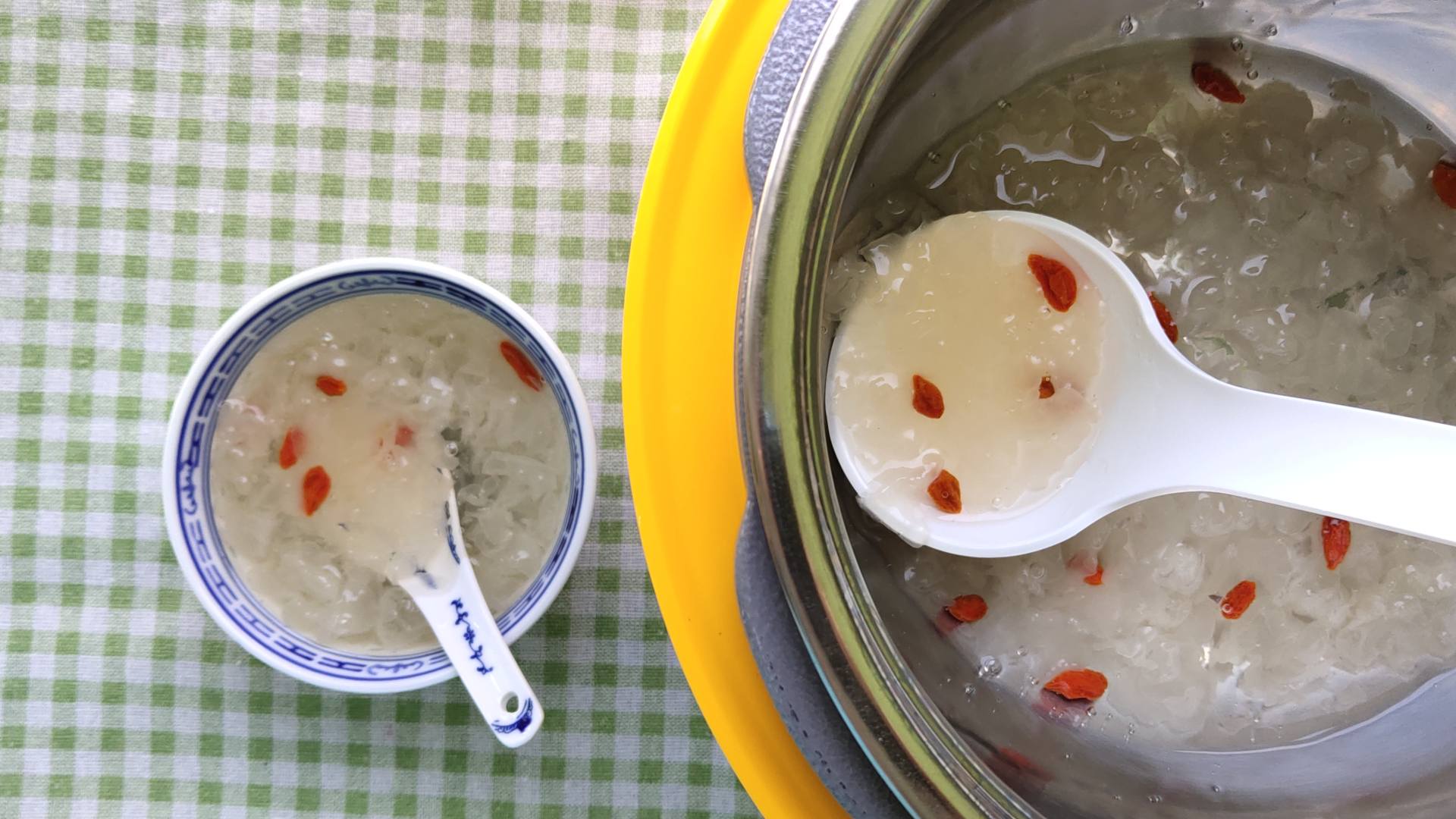 夏季版极简食谱，电饭锅一键转换成电压力锅，减少一半的烹饪时间