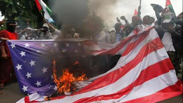 拜登成為總統第一天，中國為何突然重拳出擊？ 這7個細節頗有深意