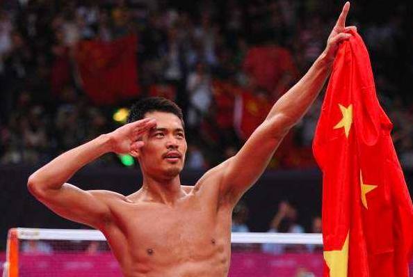 林丹退役，其出轨女主赵雅淇又被骂，发文称一