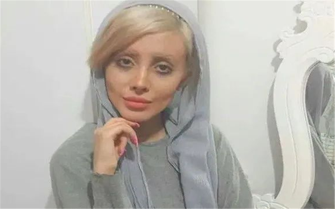 当年，伊朗女孩靠PS成“安吉丽娜朱莉”火了，如今却获刑10年
