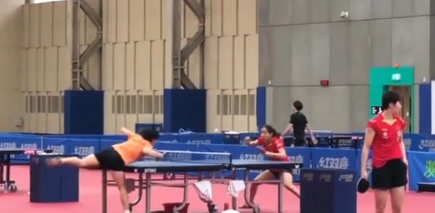 国乒队内大战！樊振东、王艺迪夺冠，女乒接班