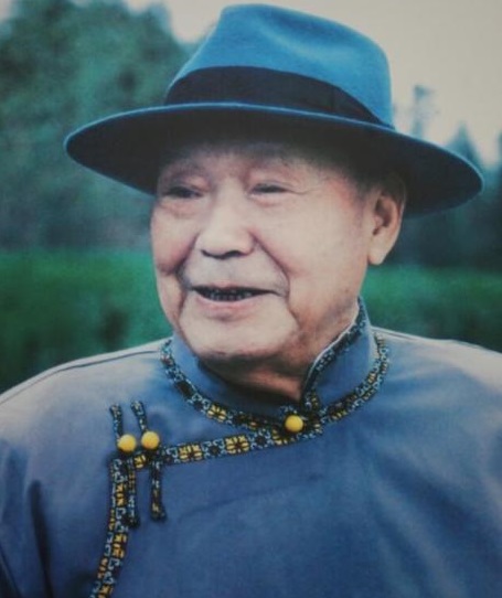 他不是红军，也没当过八路，授衔时却被评为上将，后成国家副主席