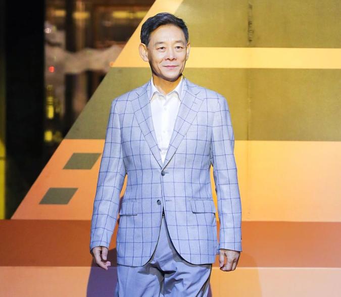 74岁国家一级演员，出身豪门却仍坚持拍戏，一生最大的骄傲是儿子
