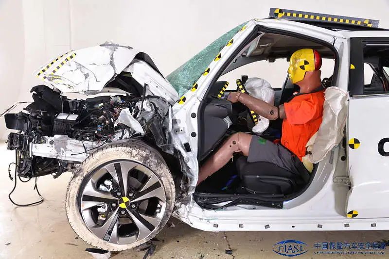 中保研年度安全报告：帕萨特/凌派/欧蓝德等8款