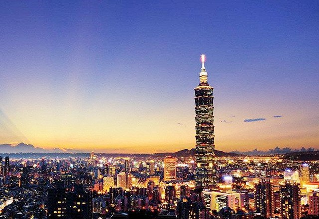 老蒋败守台湾时带走的“大师们”，后来都怎么样了？