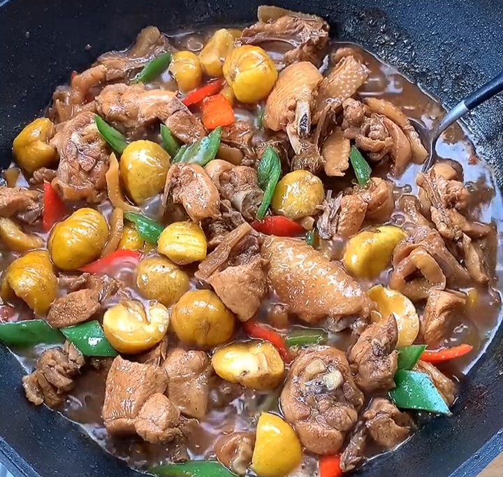 It’s cold, the meat is expensive, eat it more, a few dollars a catty, the recipe is simple and delicious, there is no residue left on the table