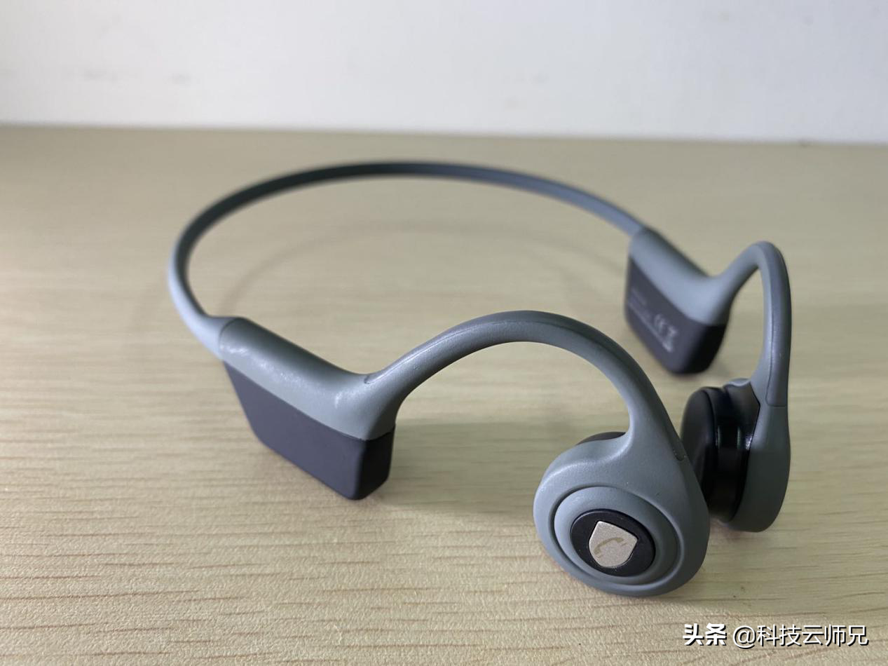 南卡蓝牙耳机Runner「疾风少年」——骨传导耳机初体验